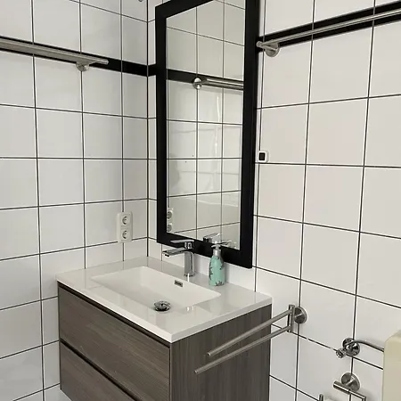 Apartamento Tus-fewo#04 - Serviced & Executive Mönchengladbach