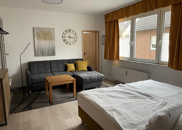 Tus-fewo#04 - Serviced & Executive